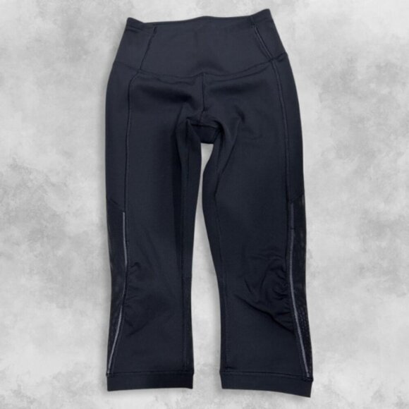Lululemon Clam Diggers Leggings High Rise Cropped Length Mesh Fabric Black W 4 - Picture 2 of 6
